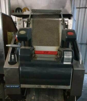 Miracle Moffat Bread Moulder, new belt included