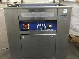 Webomatic Vacuum Sealing Machine (Germany) Webomatic Vacuum Sealing Machine (Germany)