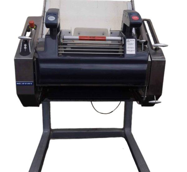 Moffat VM704 Versatile Bread Moulder -6