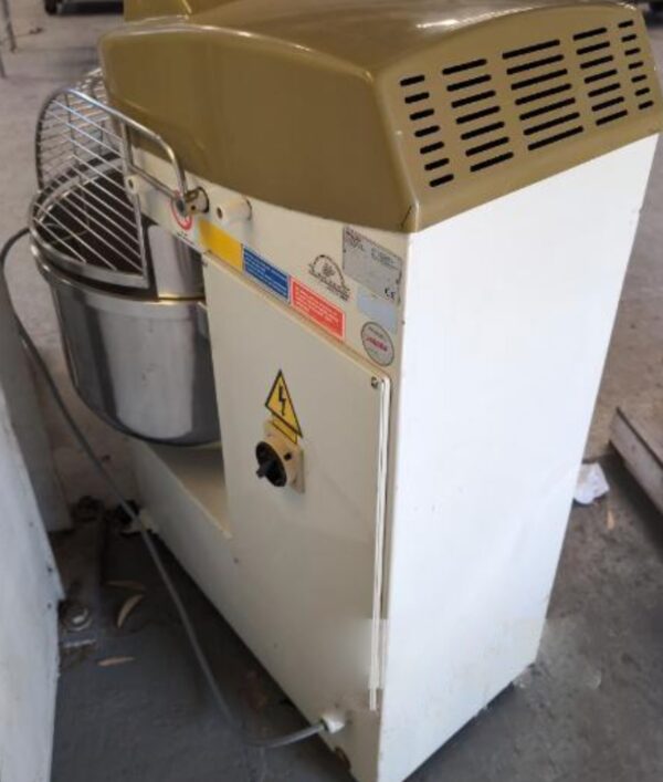 Sottoriva Spiral Dough Mixer Sprint 60 -3-min Sottoriva Spiral Dough Mixer Sprint 60 -3-min