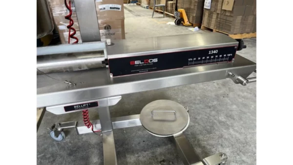 Beldos Bellift Depositor Filling Machine 1340 -5 Beldos Bellift Depositor Filling Machine 1340 -5